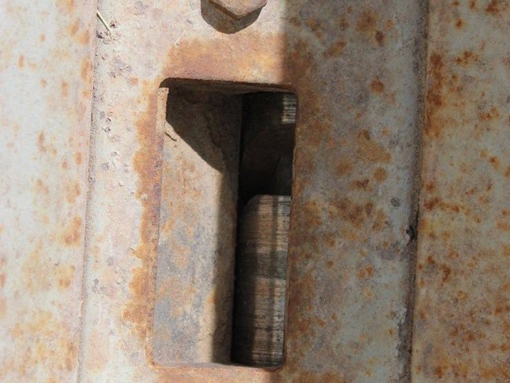 #1008-•-crustbuster-27ft-grain-drill-image-26