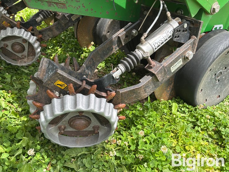 john-deere-1770-image-10