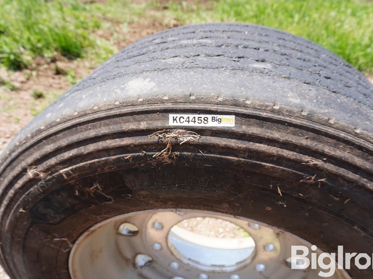 michelin-445/50r22.5-tires-&-rims-image-17