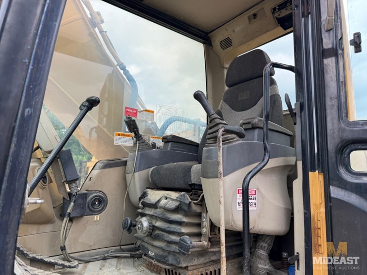 2001-caterpillar-320bl-image-33