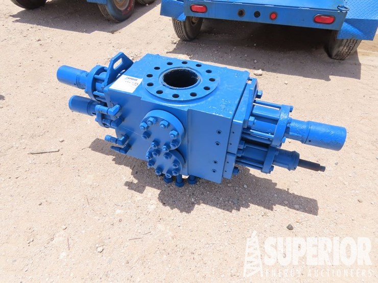 (1-55)-townsend-tm20-7-1/16"-5000#-hyd-dbl-ram-bop...-image-1