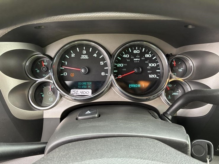 2009-chevrolet-2500hd-image-18