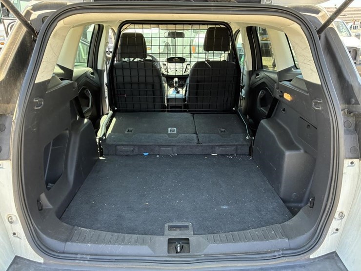 2016-ford-escape-image-15