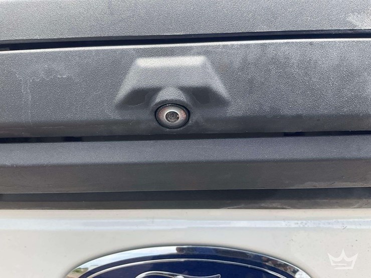 2022-ford-f350-image-33