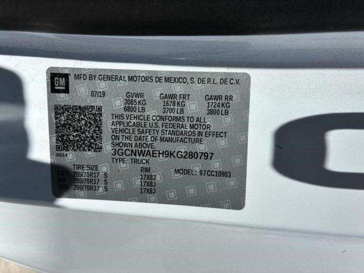2019-chevrolet-silverado-1500-image-19