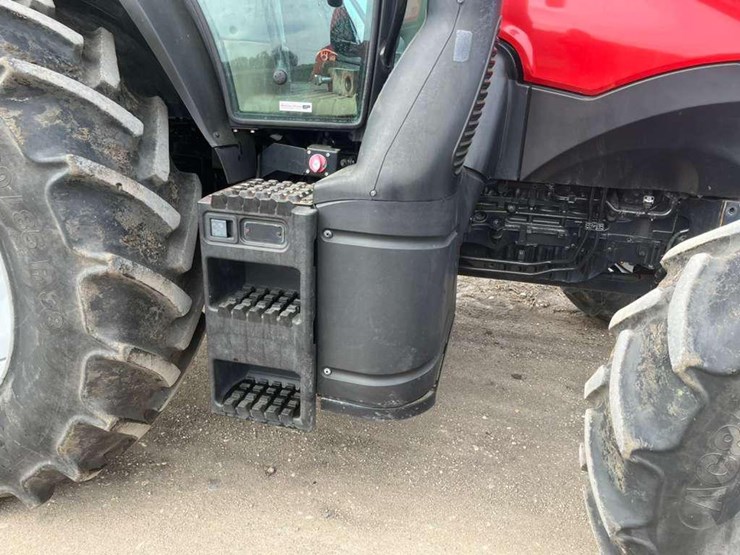 2019-case-ih-maxxum-150-image-55