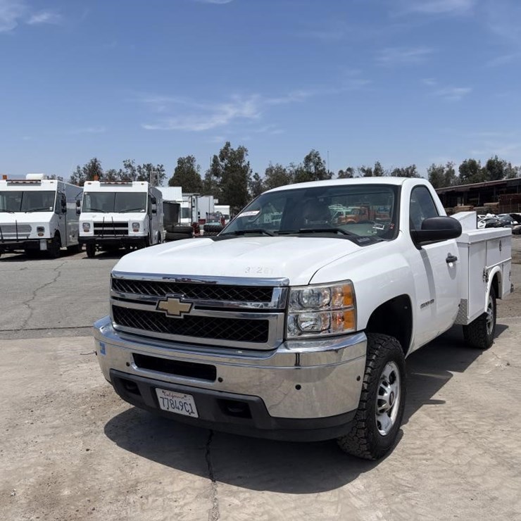 2011 CHEVROLET SILVERADO 2500