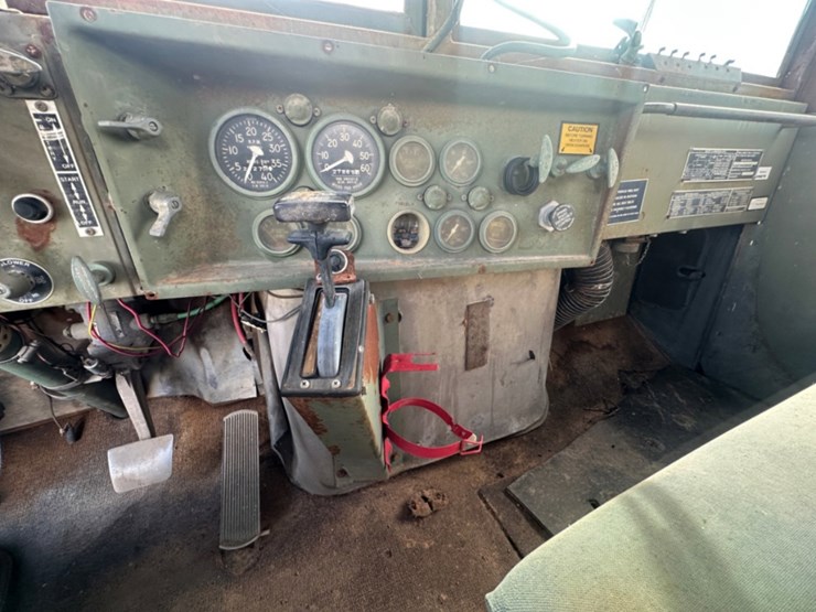 1984-am-general-m923-image-11