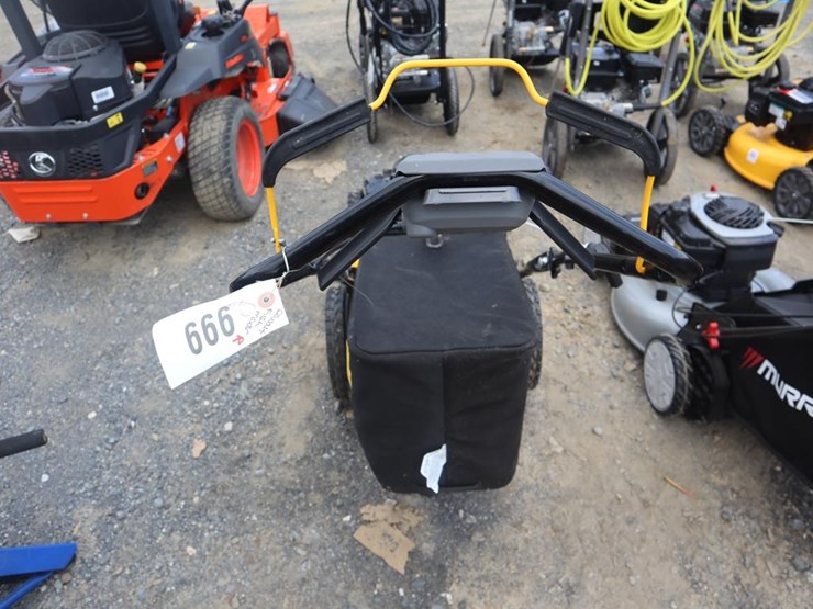 dewalt-push-mower-image-6