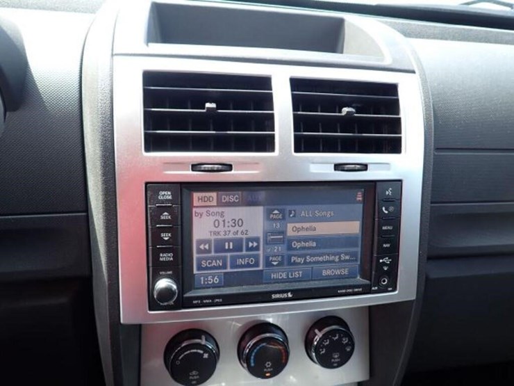 2008-dodge-nitro-image-21