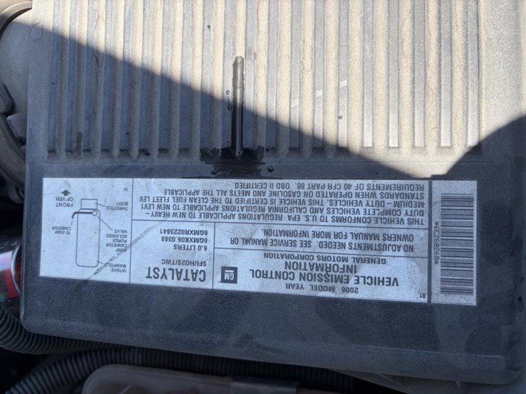 2006-chevrolet-2500-image-9