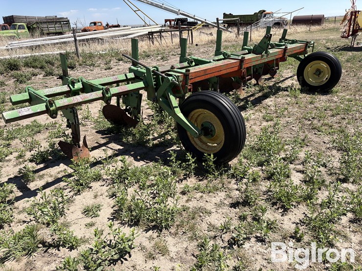 6r30"-ditcher-image-3