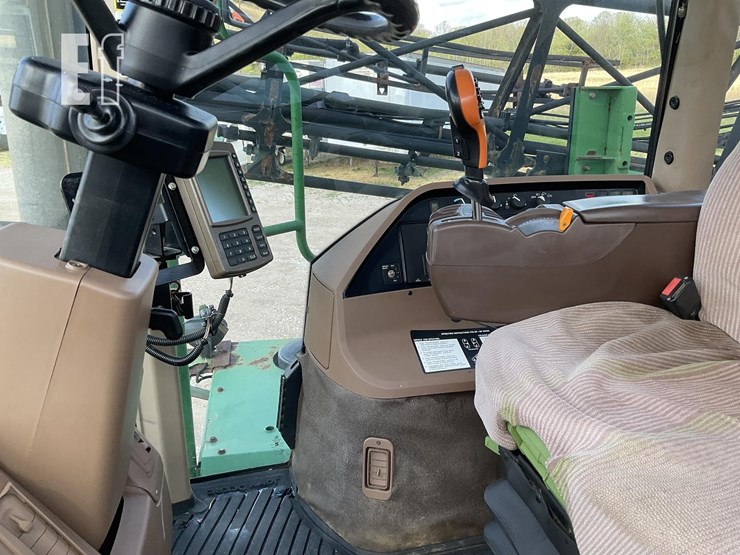 2005-john-deere-4720-image-9