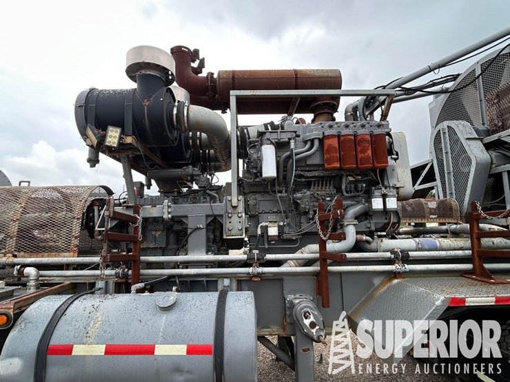 2012-cummins-qst30-image-12