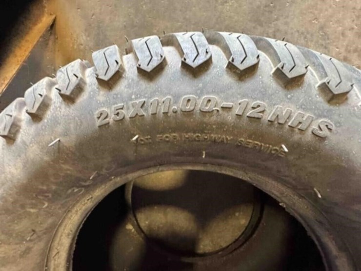 1-25x11.00-12-nhs-tire-image-2