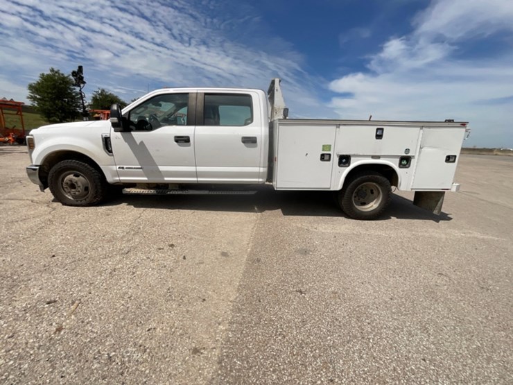 2019-ford-f350-image-7