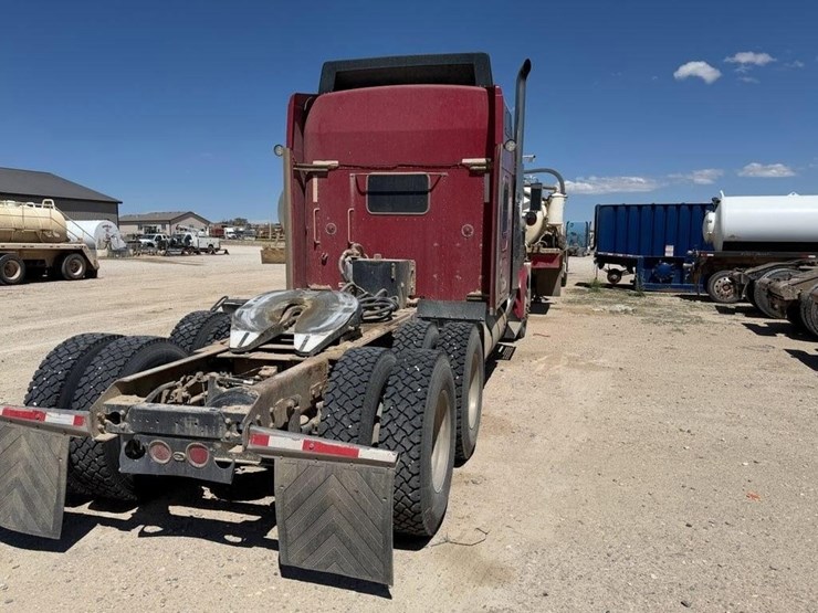 2007-kenworth-w900-image-4