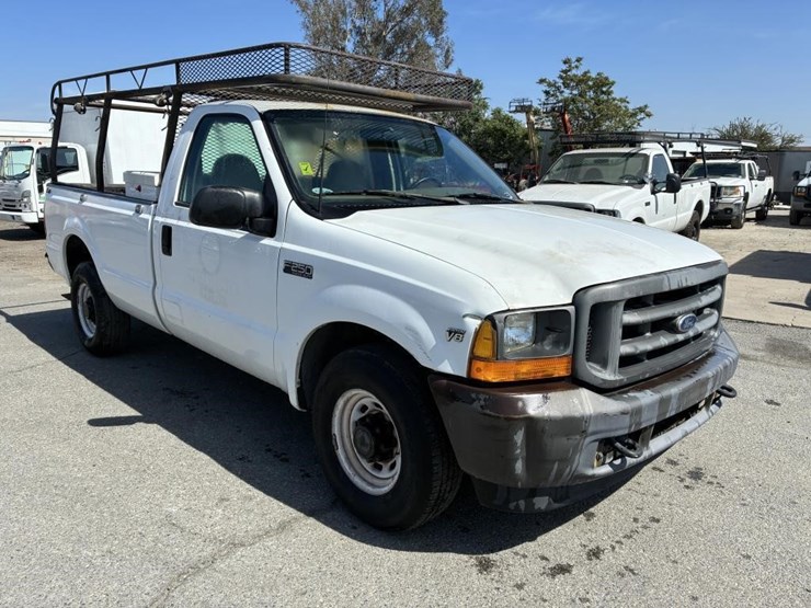 2001-ford-f250-image-2
