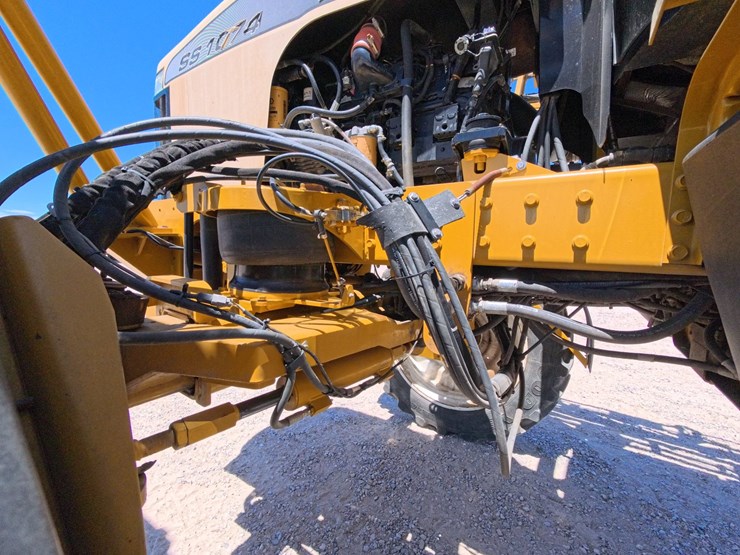 2005-ag-chem-rogator-ss1074-image-20