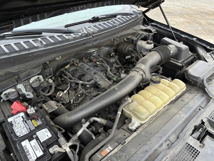 2020-ford-expedition-image-9