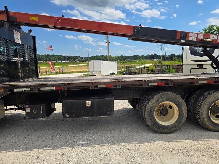2015-international-workstar-7400-image-8