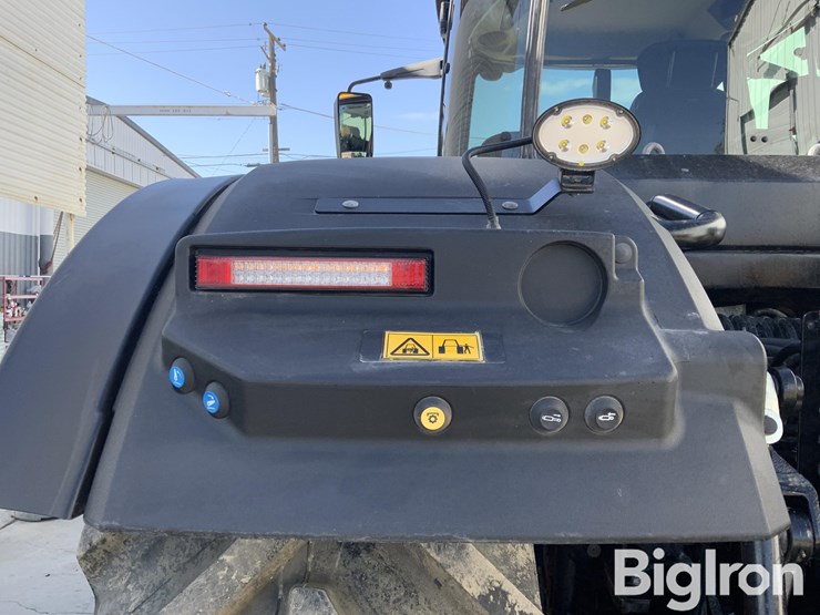2022-jcb-8330-fastrac-4wd-tractor-image-17