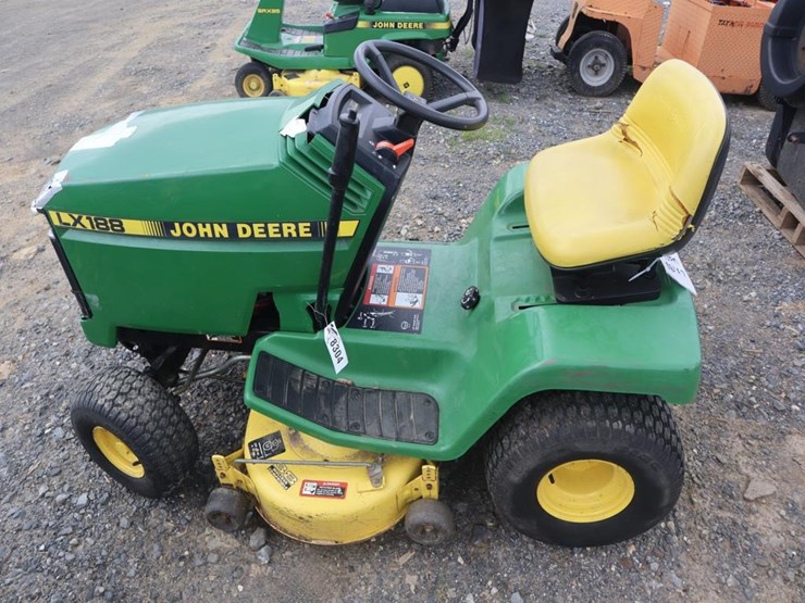 john-deere-lx188-image-5