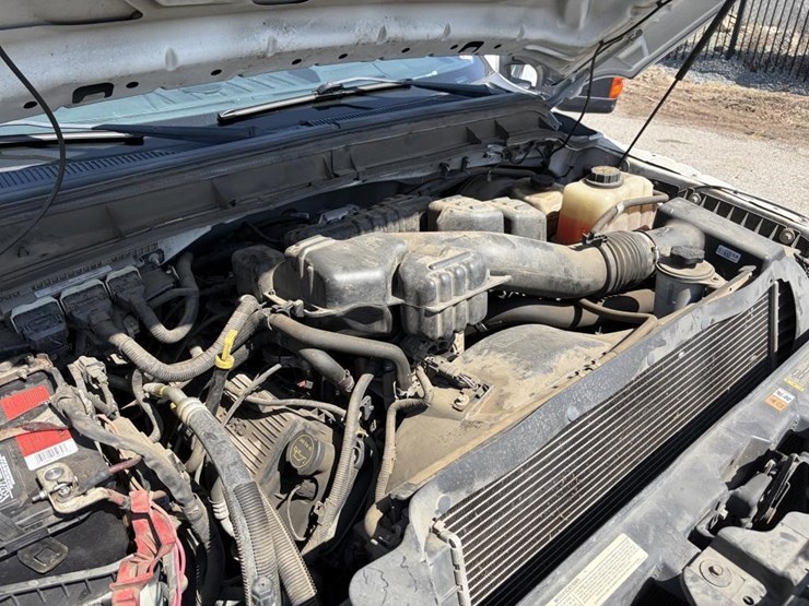 2015-ford-f250-image-8