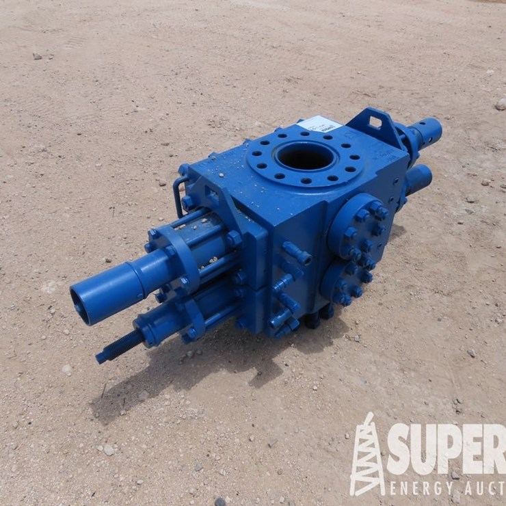 (1-57) TOWNSEND TM20 7-1/16" 5000# Hyd Dbl Ram BOP...