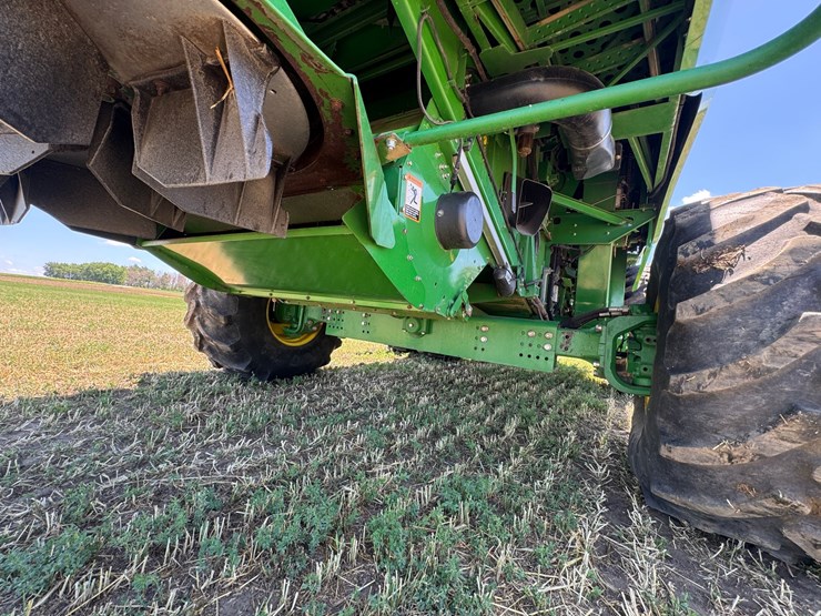 john-deere-s680-image-37