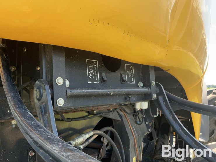 new-holland-cr9070-image-20