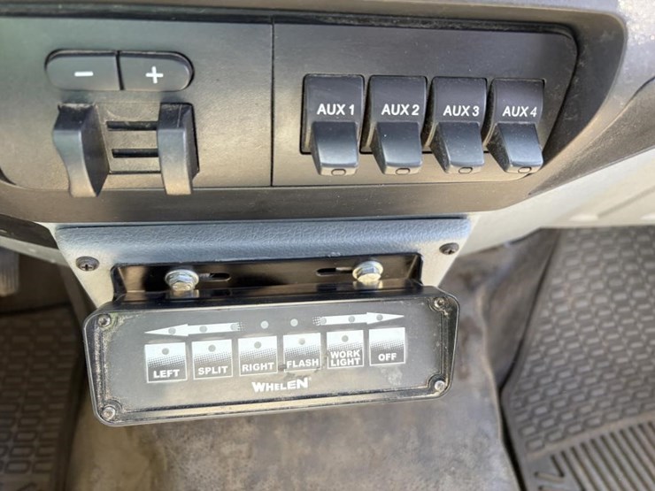 2014-ford-f250-image-16