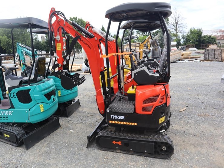 tpm-20k-mini-excavator-image-3