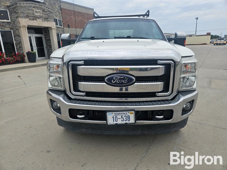 2015-ford-f350-xlt-image-2