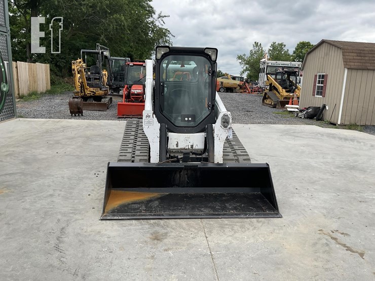 2021-bobcat-t740-image-7