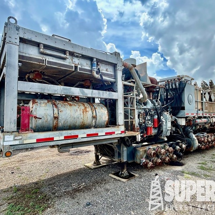 (x) (8-83) 2007 NOV ROLLIGON MT-200 Frac Blender, ...