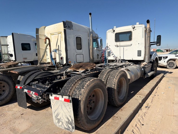 2019-kenworth-t880-image-5