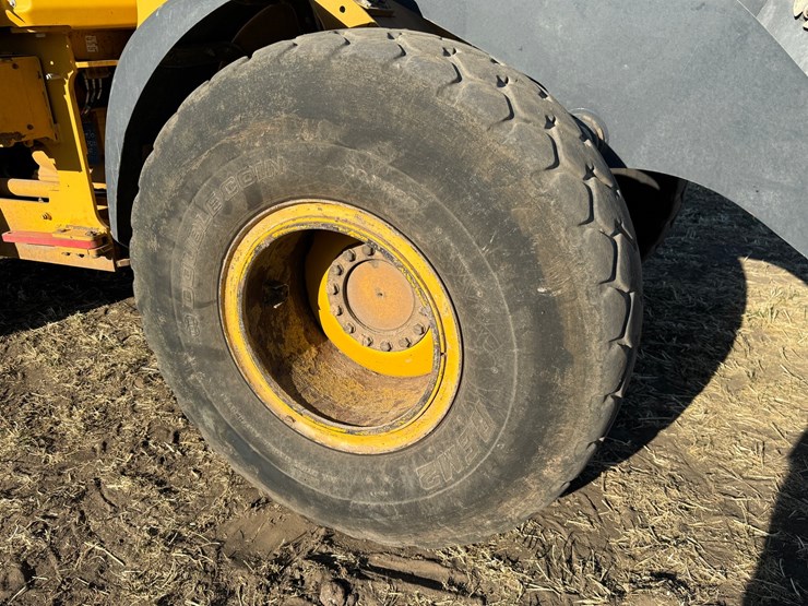 deere-624l-image-30