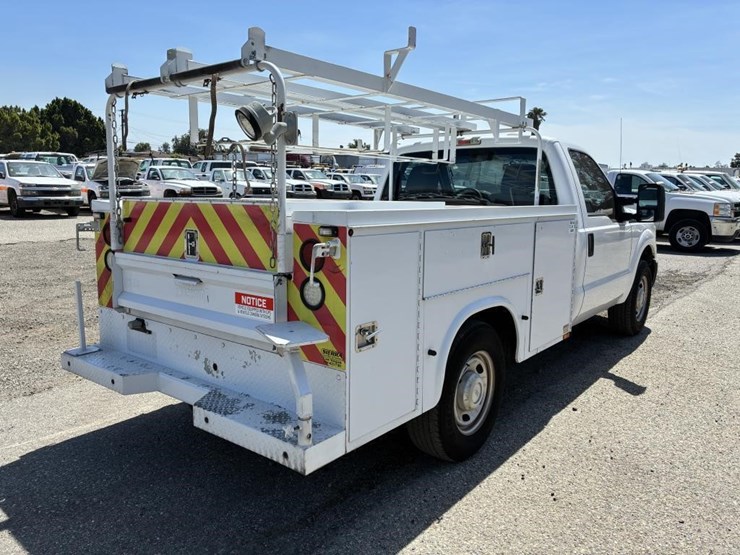 2015-ford-f250-image-3