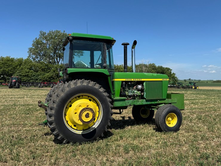 john-deere-4630-image-8