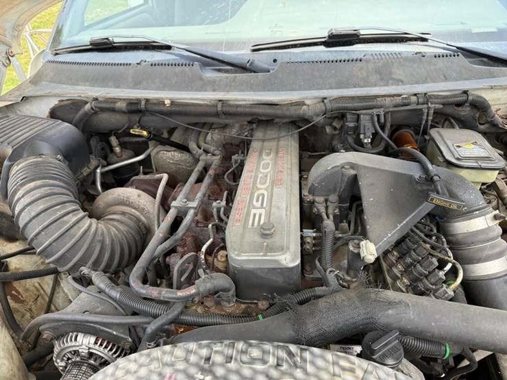 1997-dodge-3500-image-27
