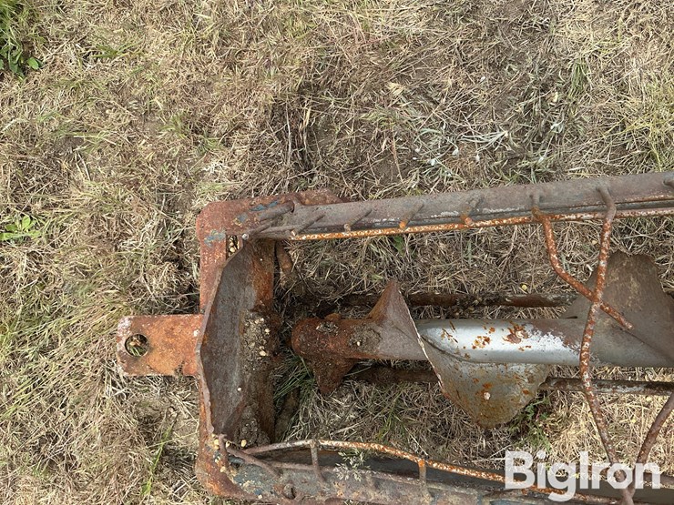harvest-international-t1032-image-11