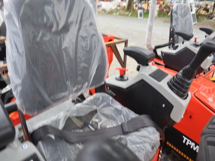tpm-18hh-mini-excavator-image-10