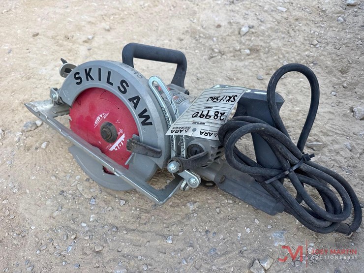 skilsaw-spt77w-7-1/4"-circular-saw-image-2