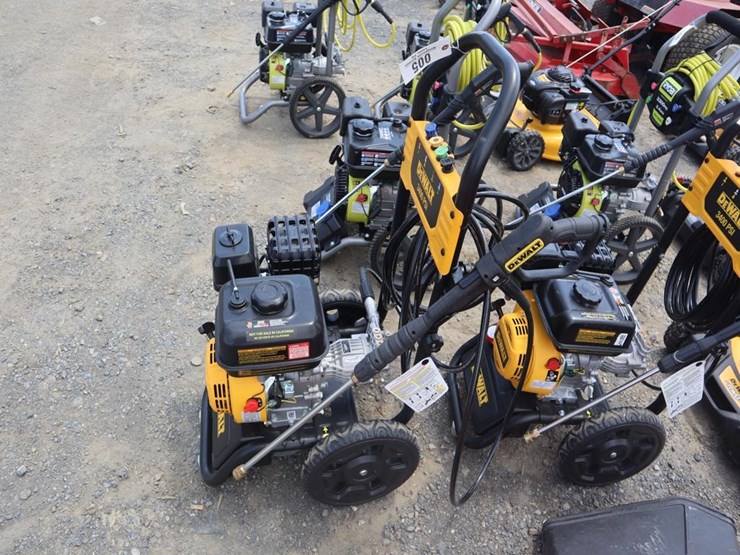 dewalt-pressure-washer-image-4
