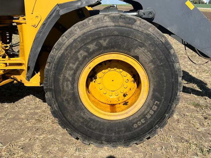 deere-524k-image-29