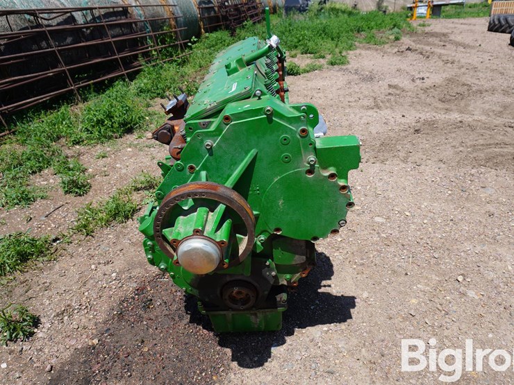 john-deere-135-image-2