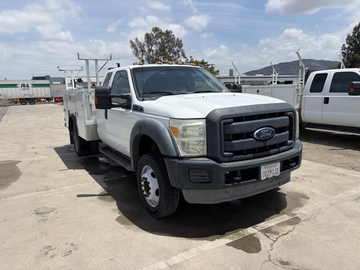 2012-ford-f450-image-2