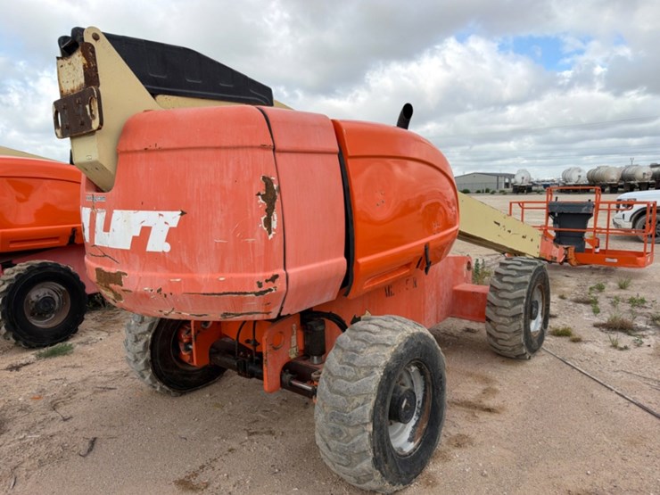 2008-jlg-600s-image-7