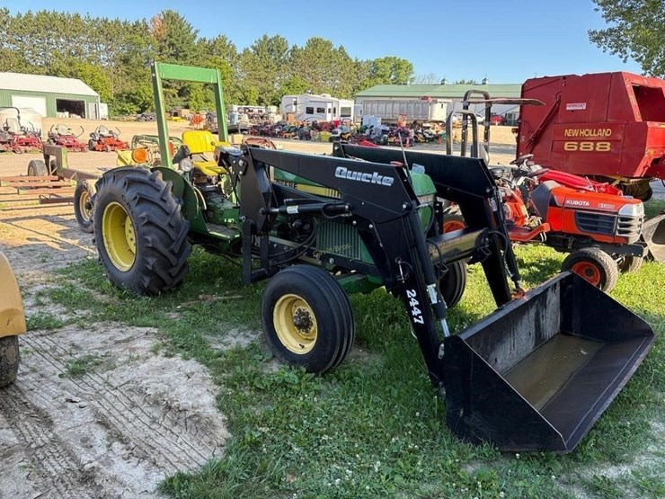 john-deere-2350-image-3